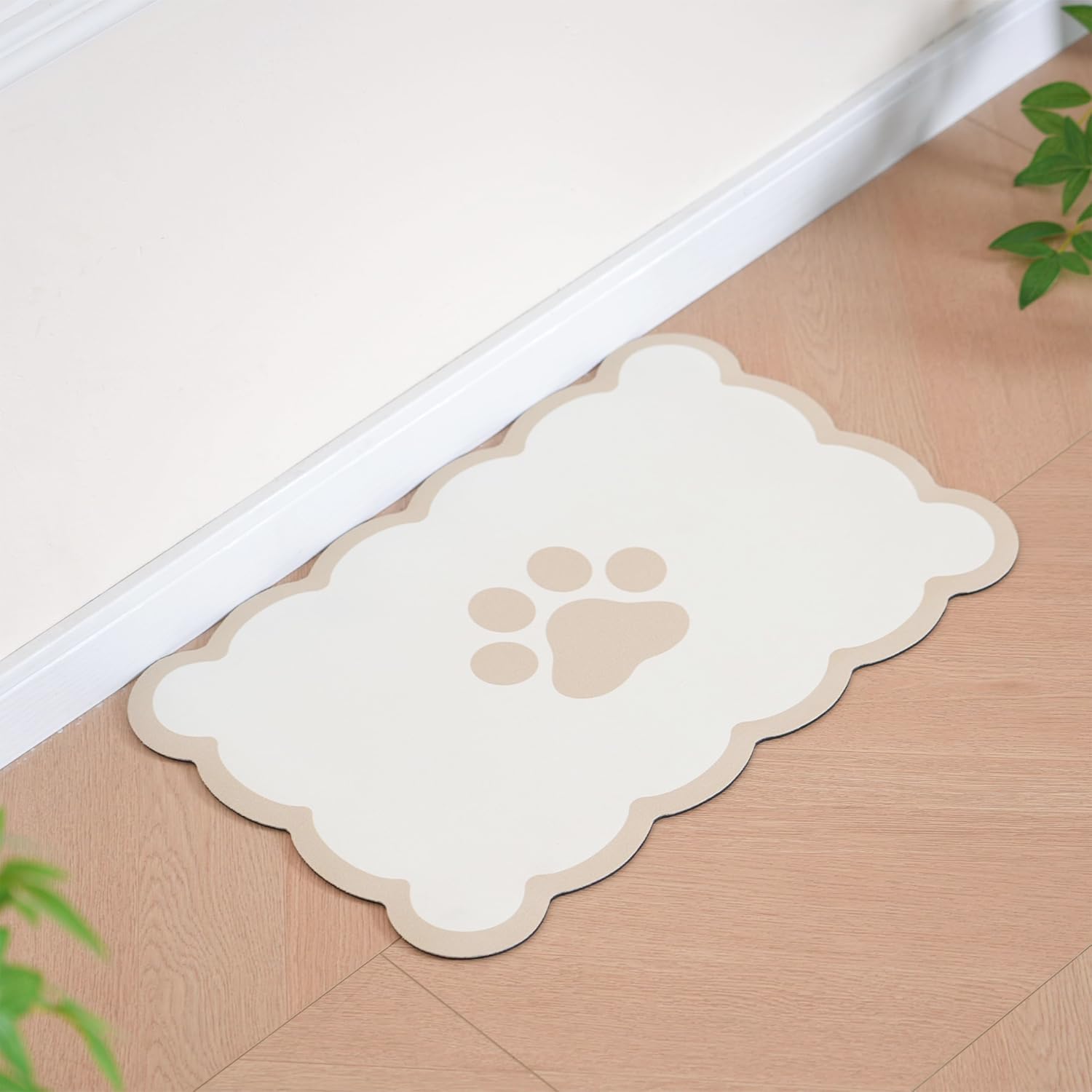Scalloped Dog Feeding Mat, Absorbent Mats for Dog Food and Water Bowl, Dispenser, Cute Elegant Aesthetic Khaki Beige Scallop Pet Placemat for Dogs, Cats, Puppy Accessories, 14" X 19??